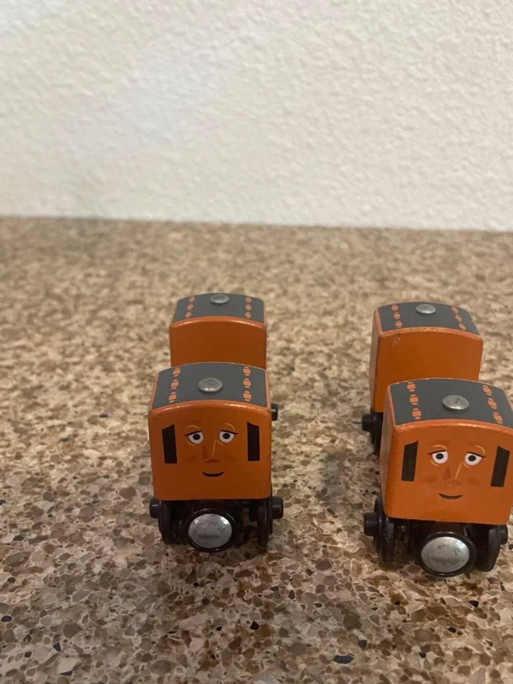 Thomas Train ANNIE and CLARABEL with figurines - complete set